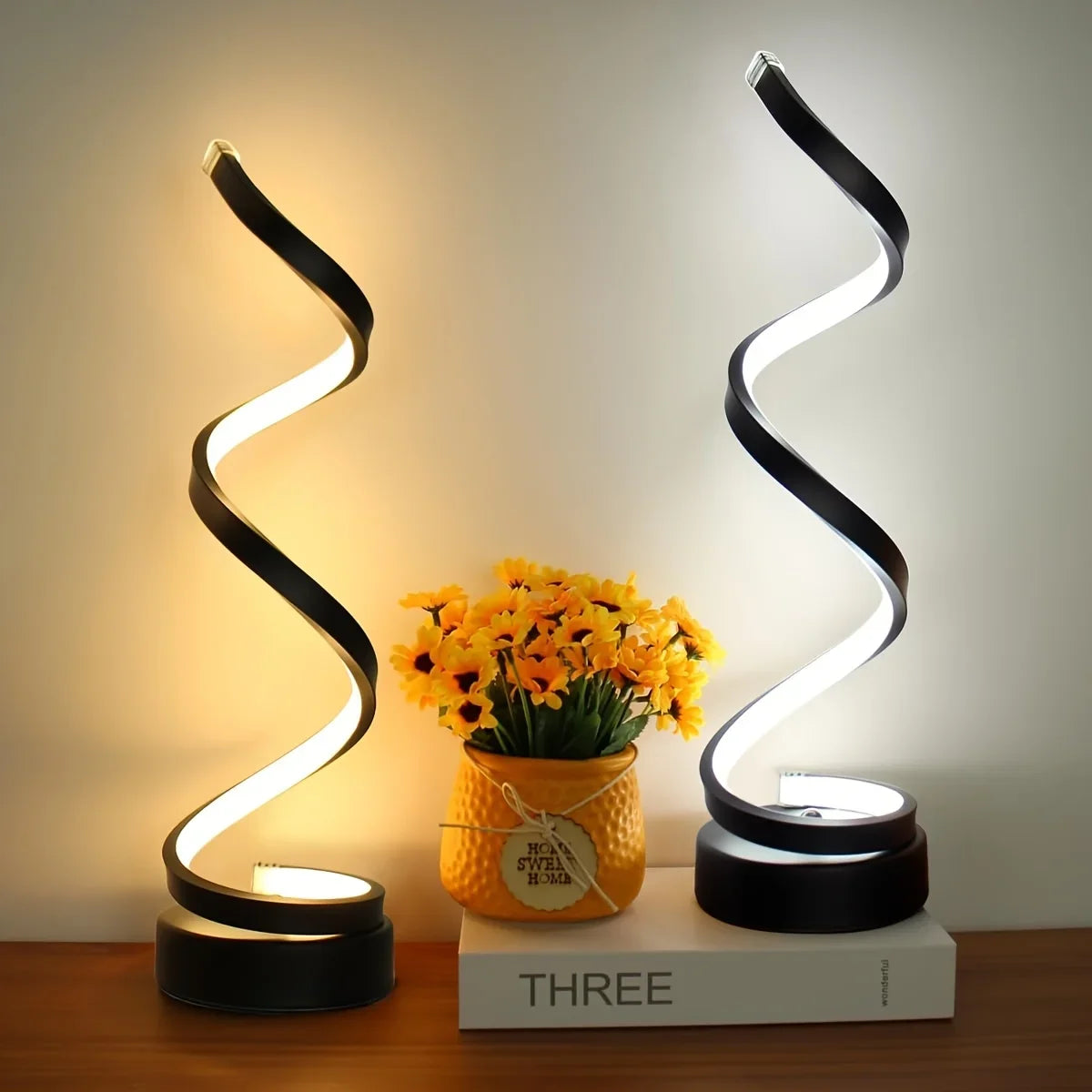 Spira Nova Lamp