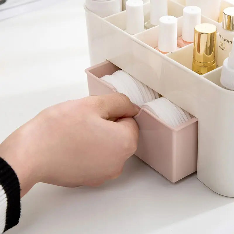 Aura Beauty Box